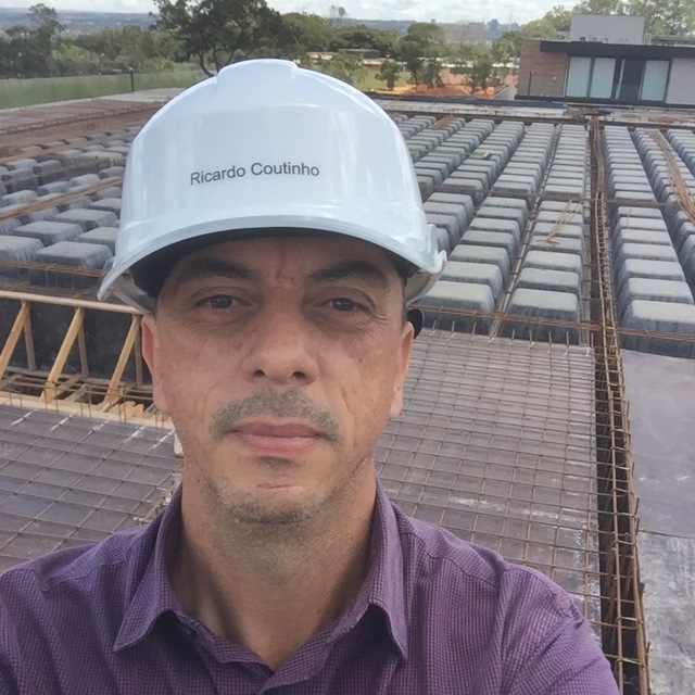 undefined:cpbsb6:ricardo.jpg
